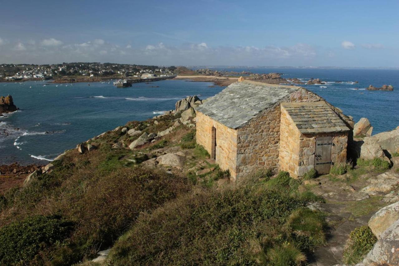 Maison cocooning la petite île noire Plouézocʼh Extérieur photo